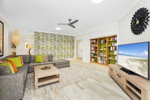 Fairlight - Tweed Coast Holidays - Accommodation Port Macquarie 1