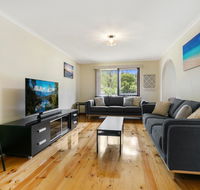 Family Getaway - Walk to Bay Beach - Accommodation Port Macquarie