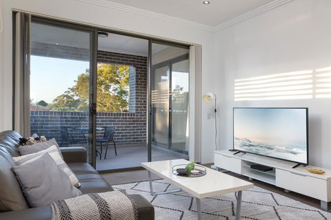 Family Size Apartment Close To Westmead Hospital - Accommodation Port Macquarie 2