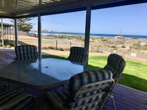 Family Tides - Accommodation Port Macquarie 3