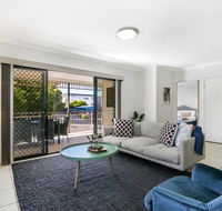 Family-Size Duplex in Quiet Neighbourhood - Accommodation Port Macquarie