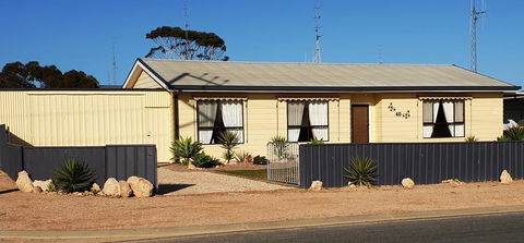 Fancy Moonta Bay - Accommodation Port Macquarie 0