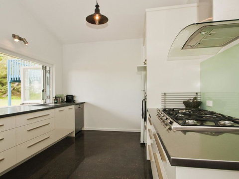 Farrant House - Modern And Contemporary - Accommodation Port Macquarie 1