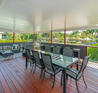 Finlay's Retreat - Pet Friendly House - Yamba - Accommodation Port Macquarie