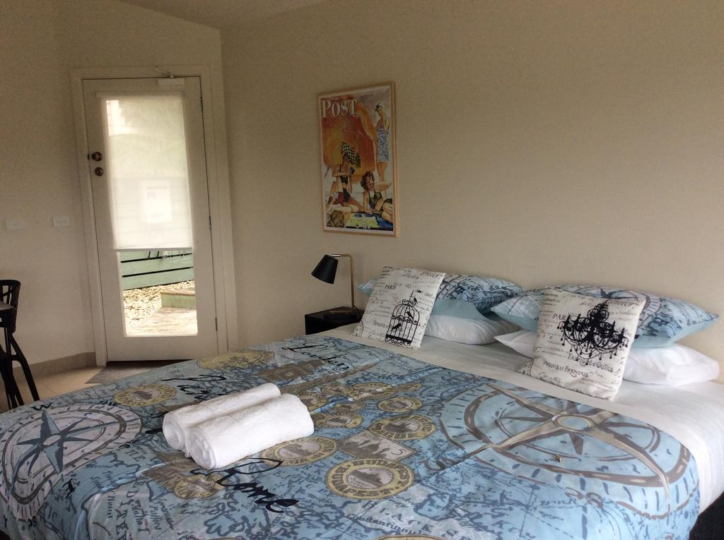 Forrest VIC Accommodation Port Macquarie