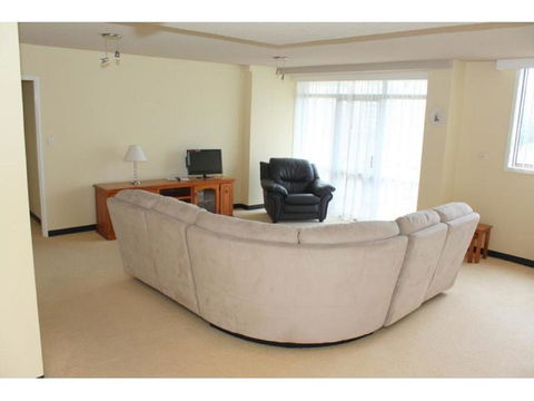 Fountain Court 25 18 Lord Street - Accommodation Port Macquarie 3