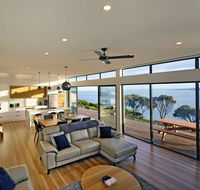 Freycinet Coastal Retreat - Accommodation Port Macquarie