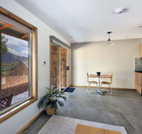 Freycinet Stone Studio 8 - Sandstone - Accommodation Port Macquarie