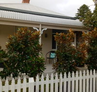 FUNKY COTTAGE - Accommodation Port Macquarie