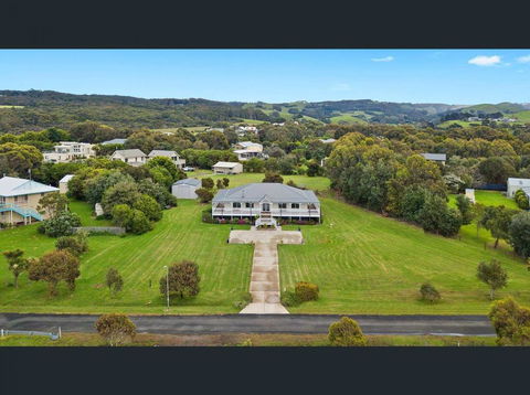 GALBRAITH BEACH STUDIO 1 - Accommodation Port Macquarie 1