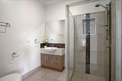 GALBRAITH BEACH STUDIO 2 - Accommodation Port Macquarie 2