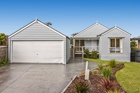 GDay Beach House - Accommodation Port Macquarie 0