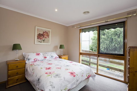 Geelong Holiday Home - Accommodation Port Macquarie 0