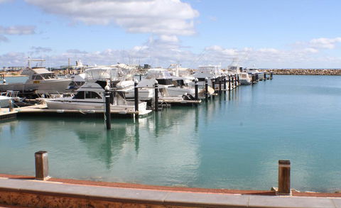 Geraldton Holiday Unit - Accommodation Port Macquarie 0