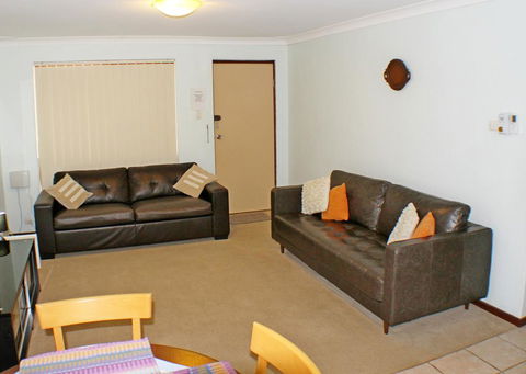 Geraldton Holiday Unit - Accommodation Port Macquarie 1