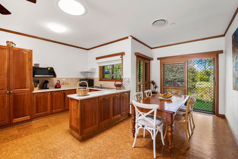 Getaway Haven In The Noosa Surrounds - Accommodation Port Macquarie 2
