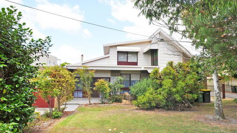 GETAWAY ON GARDEN - FREE WIFI - PET FRIENDLY (OUTSIDE ONLY) - Accommodation Port Macquarie 0