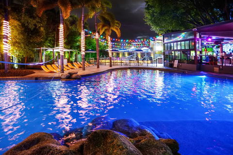 Gilligan's Backpacker Hotel & Resort Cairns - Accommodation Port Macquarie 1