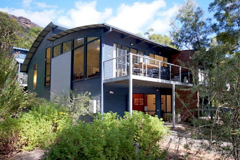 Glengarriff Townhouse 2 - Accommodation Port Macquarie 0
