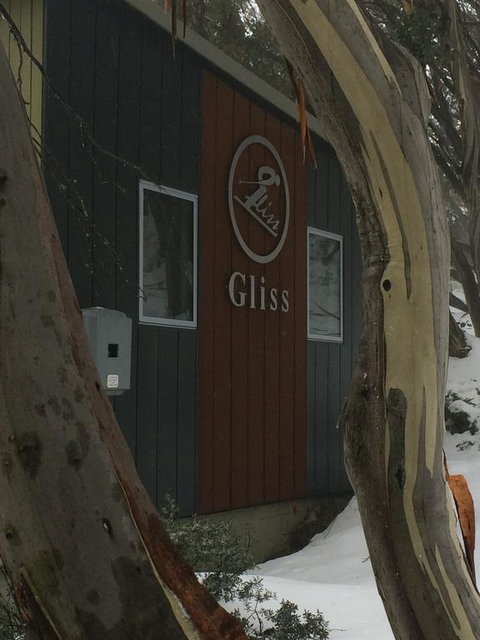 Gliss Ski Club - Accommodation Port Macquarie 0