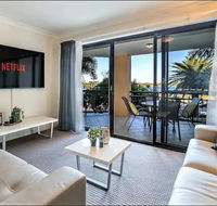 Gold Coast Apartment At Sandcastles On Broadwater - Accommodation Port Macquarie