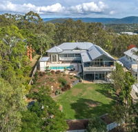 Gold Coast Stunning Home and Unit close to Theme Parks - Accommodation Port Macquarie