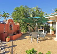 Golden Cane Bed  Breakfast - Accommodation Port Macquarie