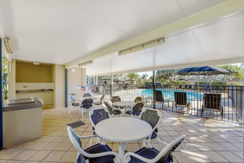 Golden Riviera Absolute Beachfront Resort - Accommodation Port Macquarie 1