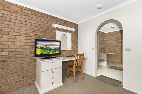 Golden Square Motor Inn - Accommodation Port Macquarie 1