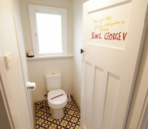 Good Vibes, 18 East Street - Accommodation Port Macquarie 3