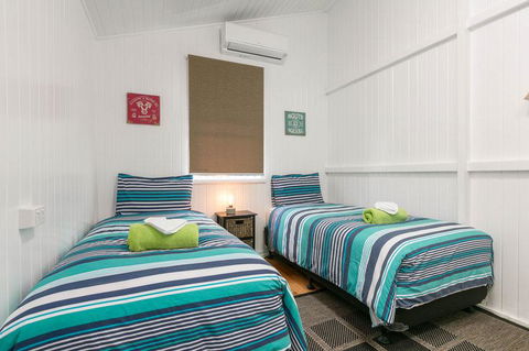 Gorgeous Cottage Close To The City - Accommodation Port Macquarie 2