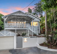 Gorgeous home 3 mins to Strand