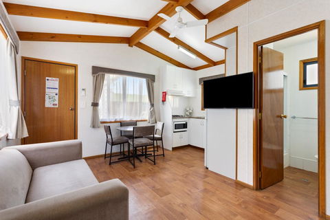 Goulburn South Caravan Park - Accommodation Port Macquarie 0
