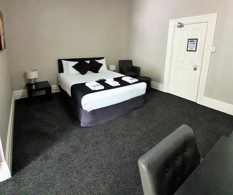 Grand Hotel - Accommodation Port Macquarie 2