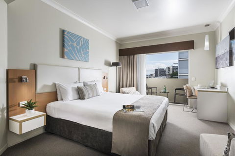 Grand Hotel And Apartments Townsville - Accommodation Port Macquarie 0