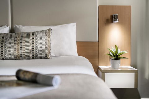 Grand Hotel And Apartments Townsville - Accommodation Port Macquarie 1