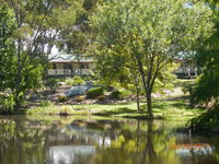 Granite Gardens Cottages  Lake Retreat