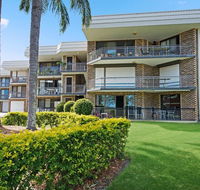 Great location close to waterfront Shops Restaurants and Cafes. - Accommodation Port Macquarie