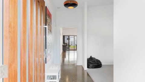 Great Ness Beachhouse - WiFi - Pet-Friendly - Accommodation Port Macquarie 3