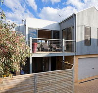 Great Ocean Retreat 5-7 - Accommodation Port Macquarie