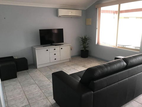 Guesthouse On Dolphin - Accommodation Port Macquarie 0