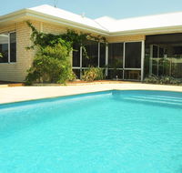 Halls Head Holiday Home - Accommodation Port Macquarie