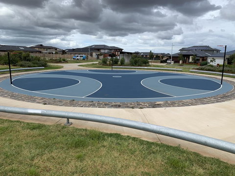 Happy Hours Guaranteed - Accommodation Port Macquarie 3