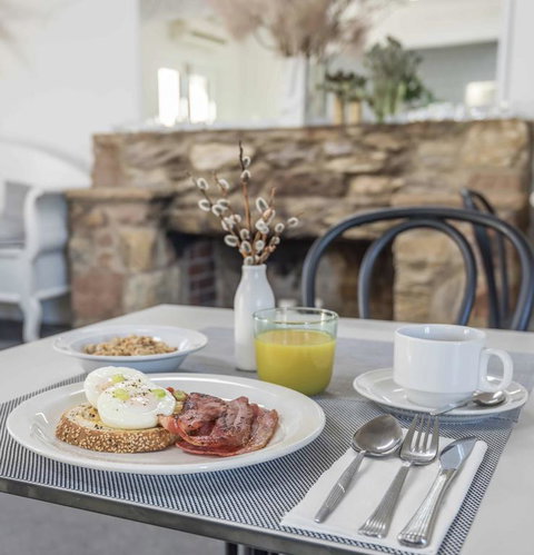 Harriet House Tumut - Accommodation Port Macquarie 3