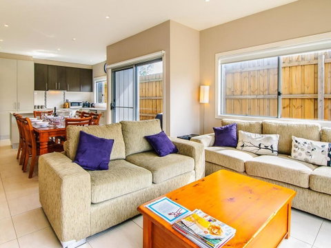 High Tide - Accommodation Port Macquarie 0