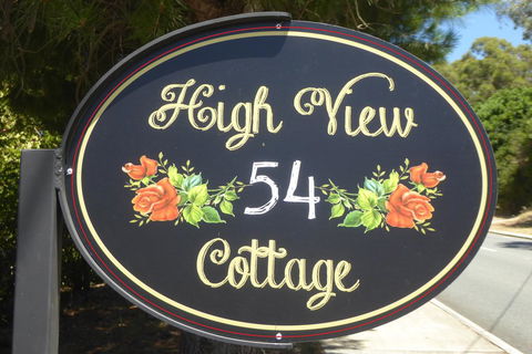 High View Cottage - Accommodation Port Macquarie 1