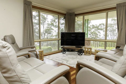 Highland View - Accommodation Port Macquarie 2