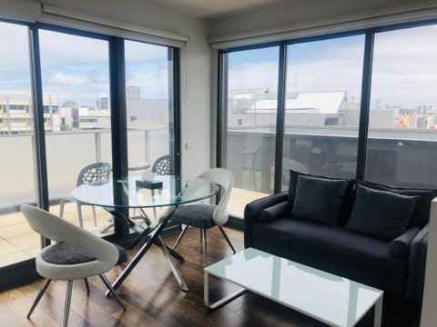 Hiigh Apartments - Accommodation Port Macquarie 0