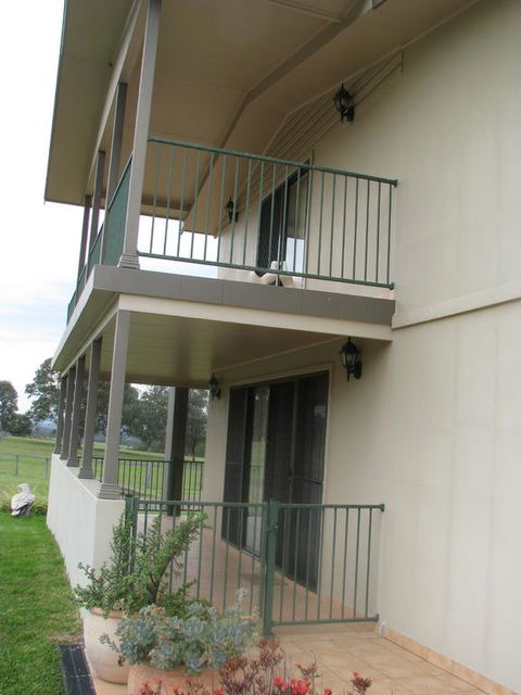 Hill Top Villas - Accommodation Port Macquarie 3