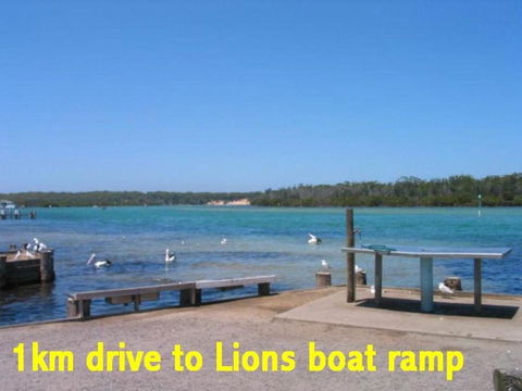 Hill Top Water And Bush Views - Accommodation Port Macquarie 1